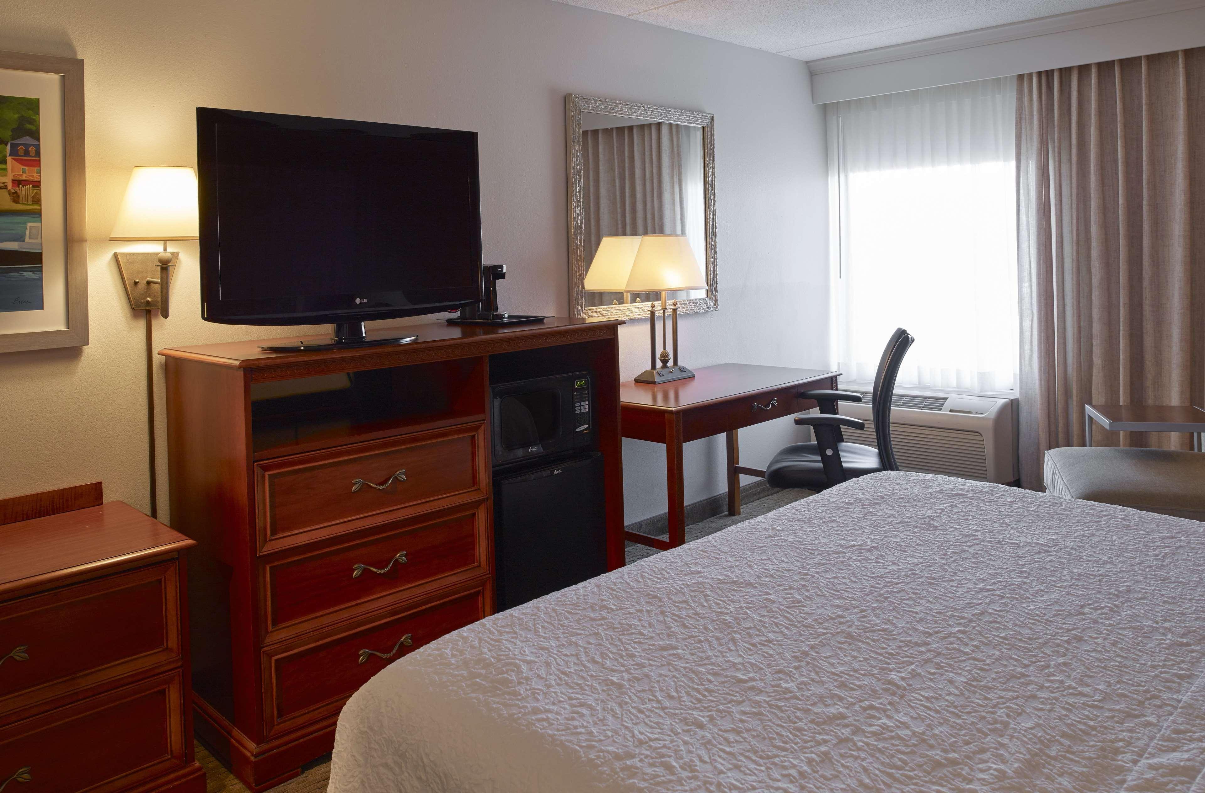 Hampton Inn Portland-Airport South Portland Eksteriør bilde