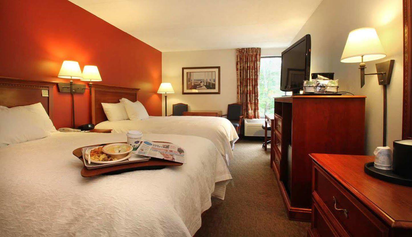 Hampton Inn Portland-Airport South Portland Eksteriør bilde